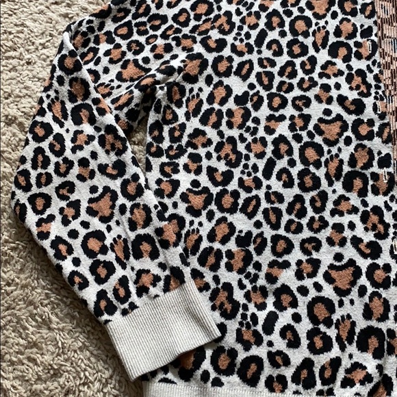 Leopard Cardigan - Picture 4 of 11